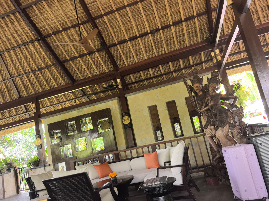 巴厘岛空中花园酒店主图