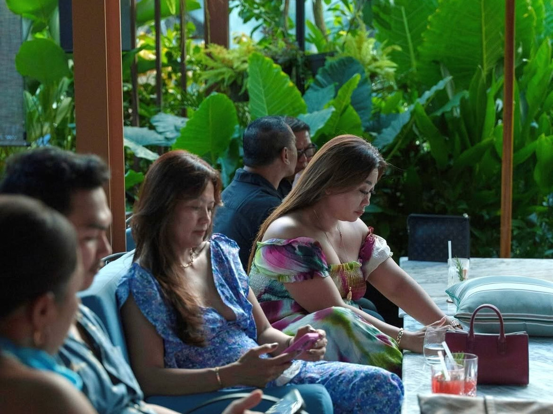 Jard'Or French Restaurant