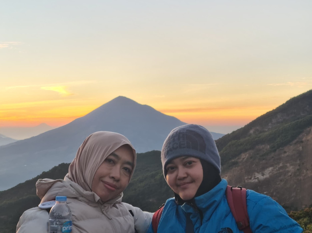 Mount Papandayan-牙律必去景点