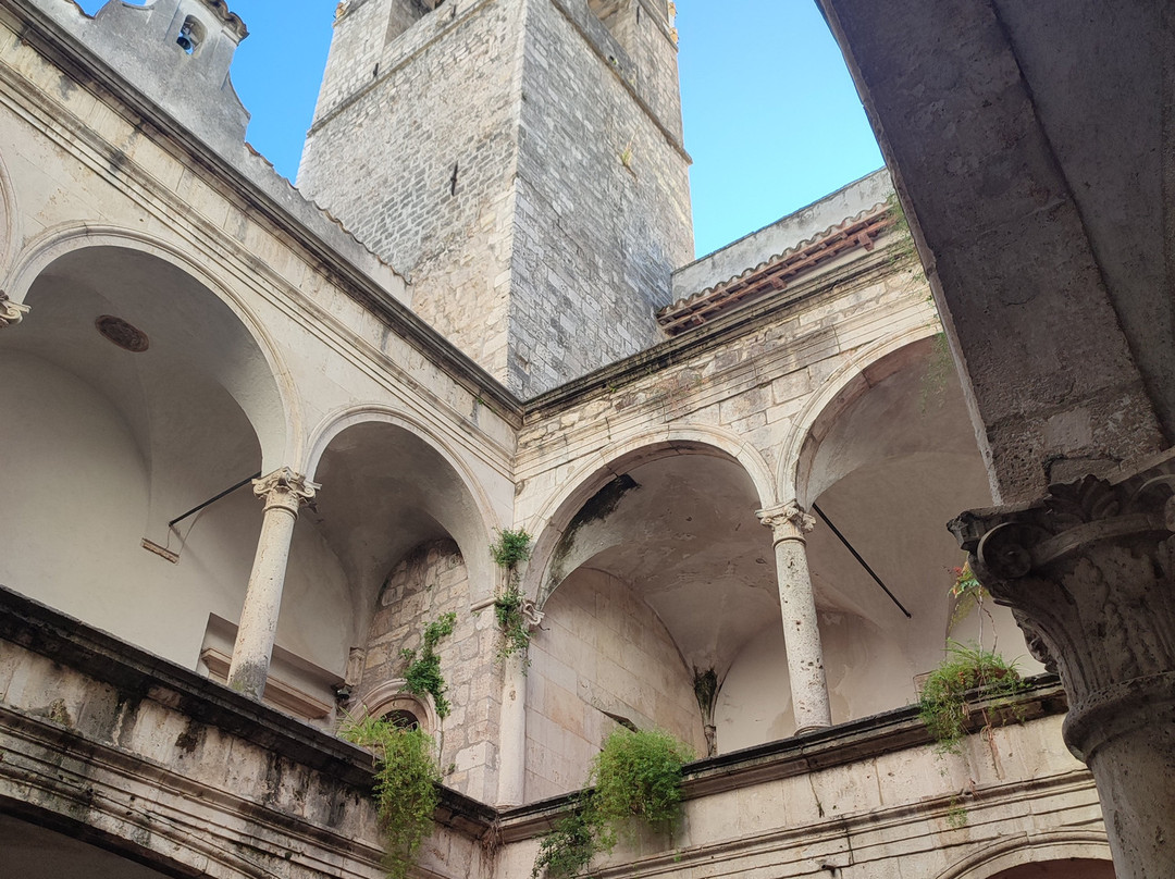 Palazzo dei Capitani del Popolo-阿斯科利皮切诺必去景点
