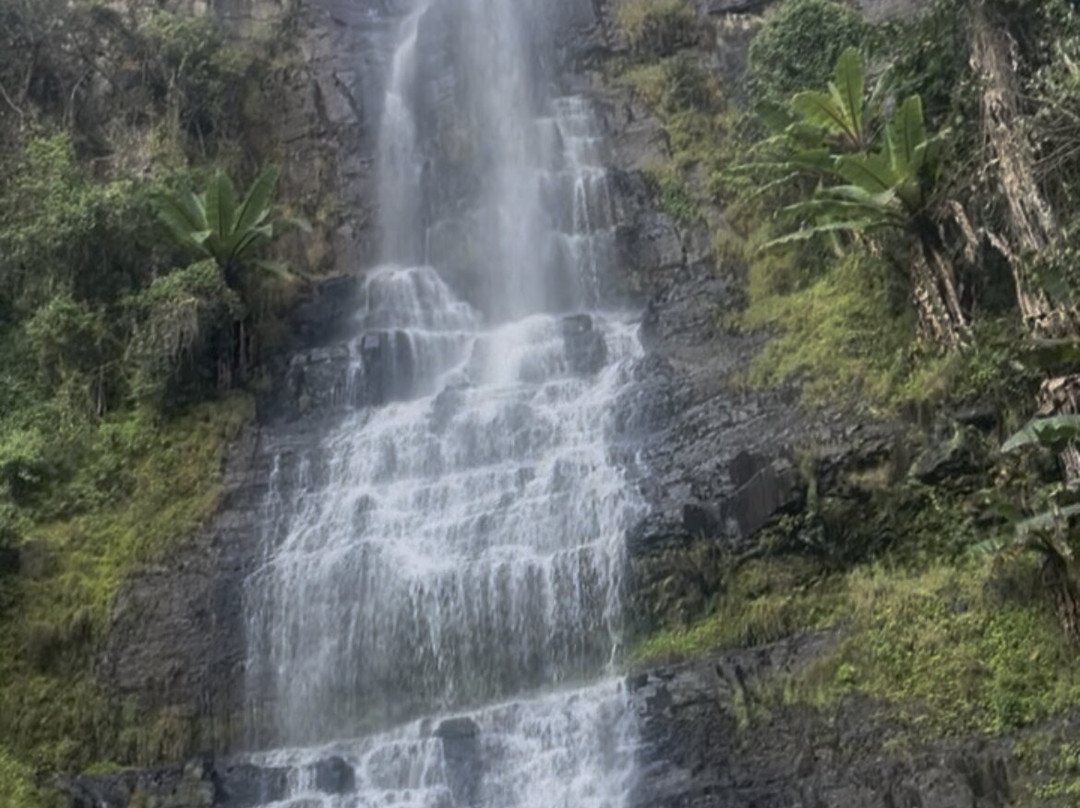 Bridalveil Falls-奇马尼马尼必去景点