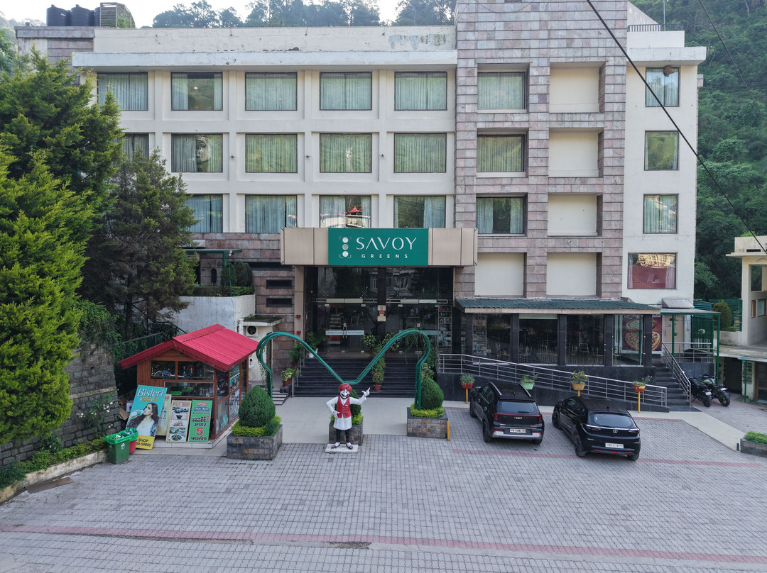 Manjher酒店住宿-Savoy Greens, Jabli