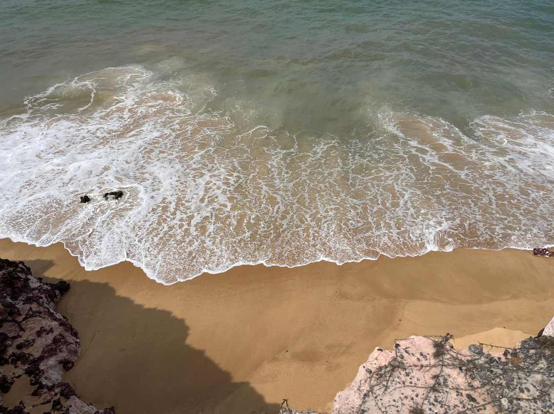 Praia De Mãe-bá-Anchieta必去景点
