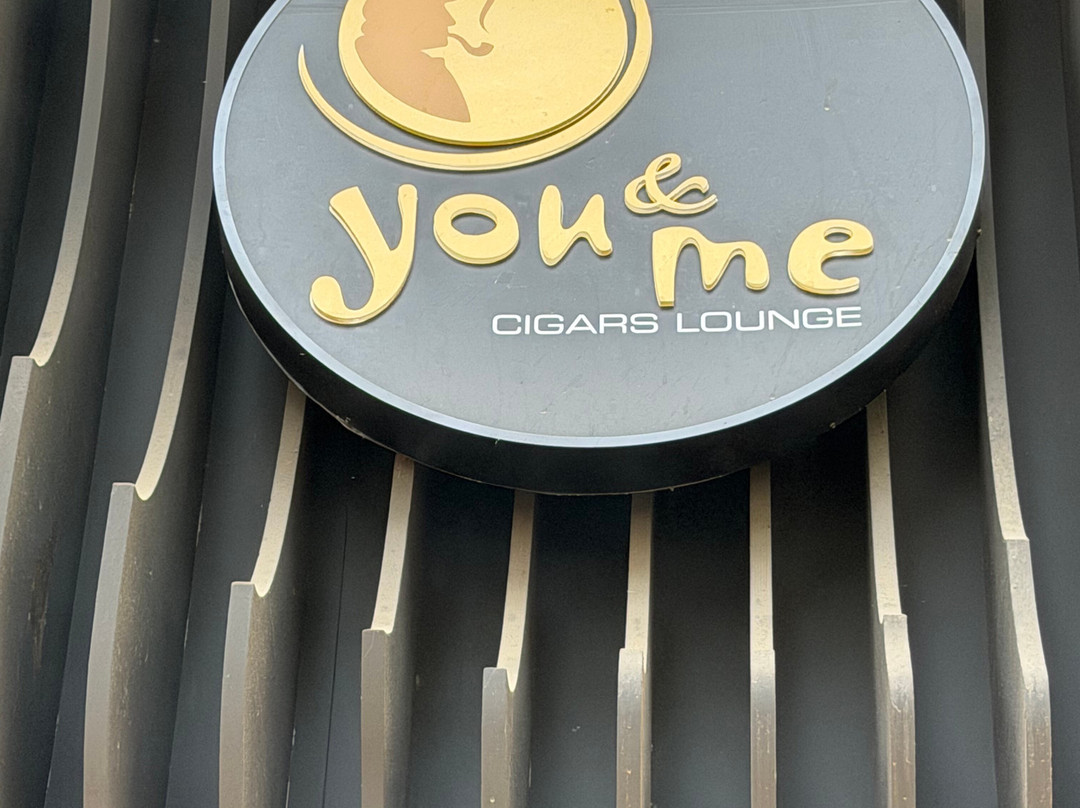 You & Me Cigars Lounge-吉利法达必去景点
