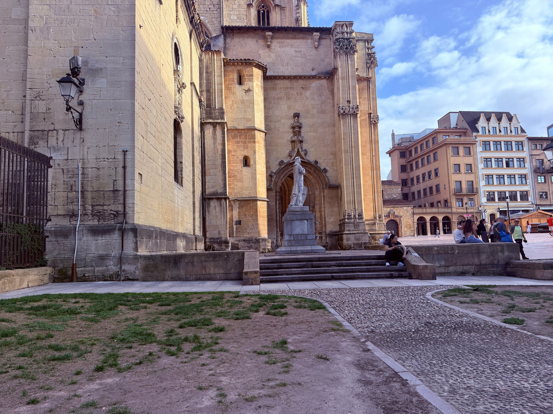 Catedral de San Salvador de Oviedo-奥维耶多必去景点