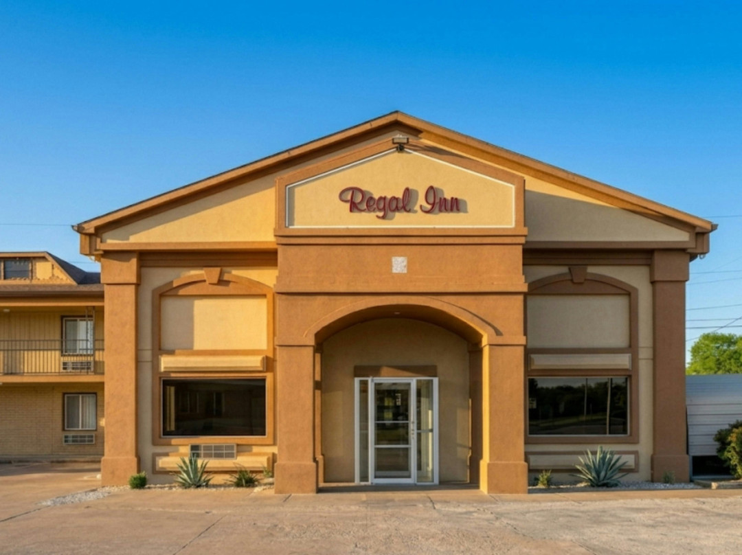 Cherryvale酒店住宿-Regal Inn Coffeyville KS US 169