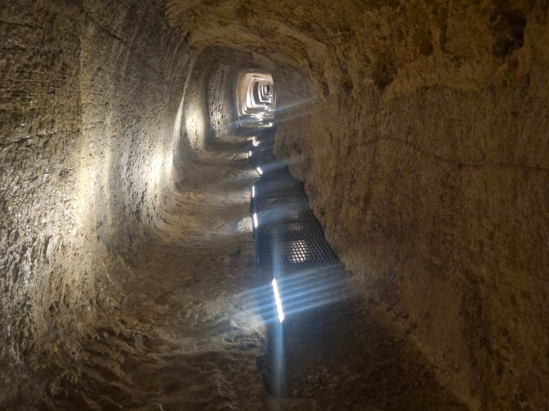 Tunnel of Eupalinos-Pythagorion必去景点
