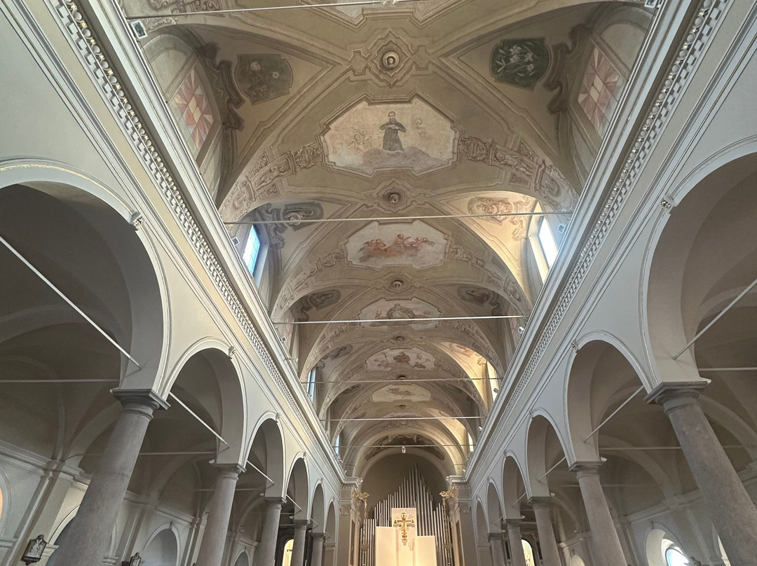 Chiesa Parrocchiale San Martino Vescovo-Biassono必去景点