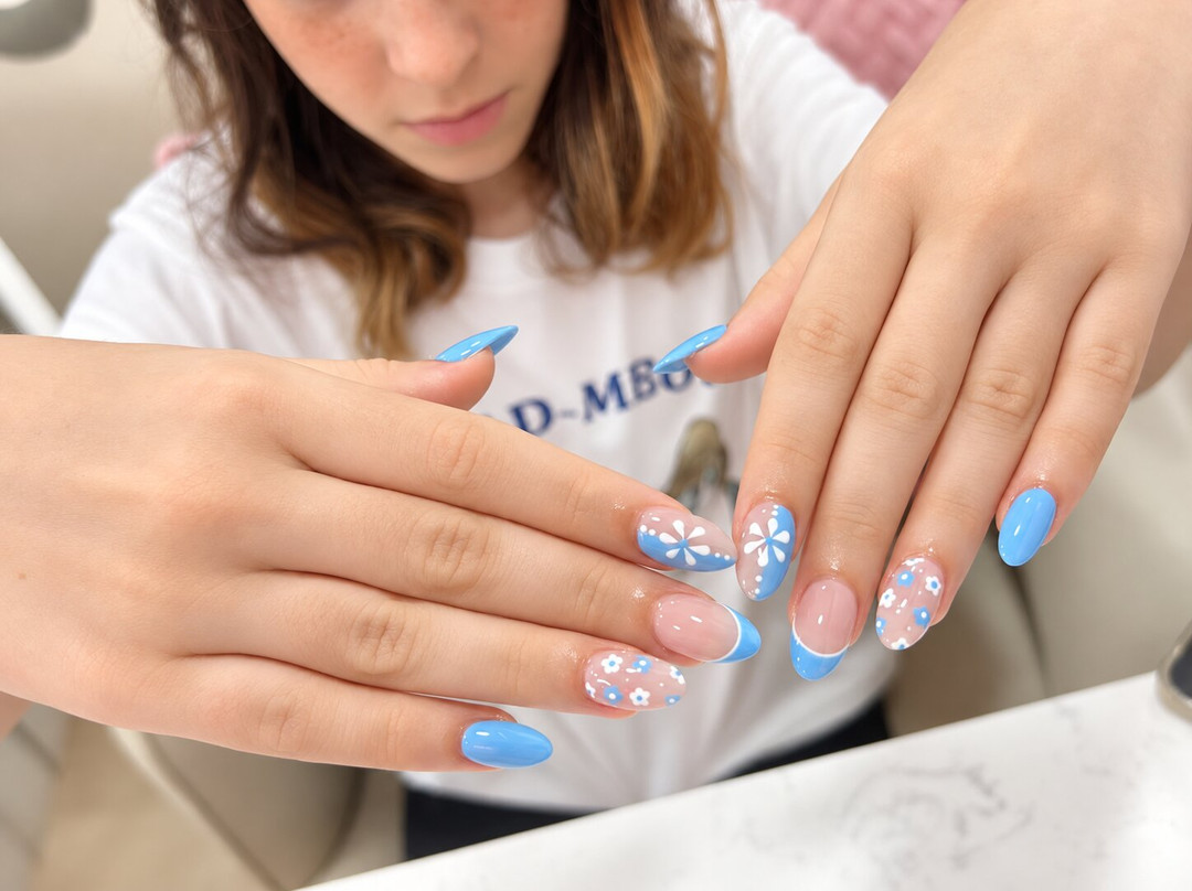 AtSign Nail Salon & Spa-Ban Tai必去景点