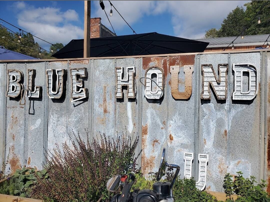 Blue Hound Barbecue & Grill