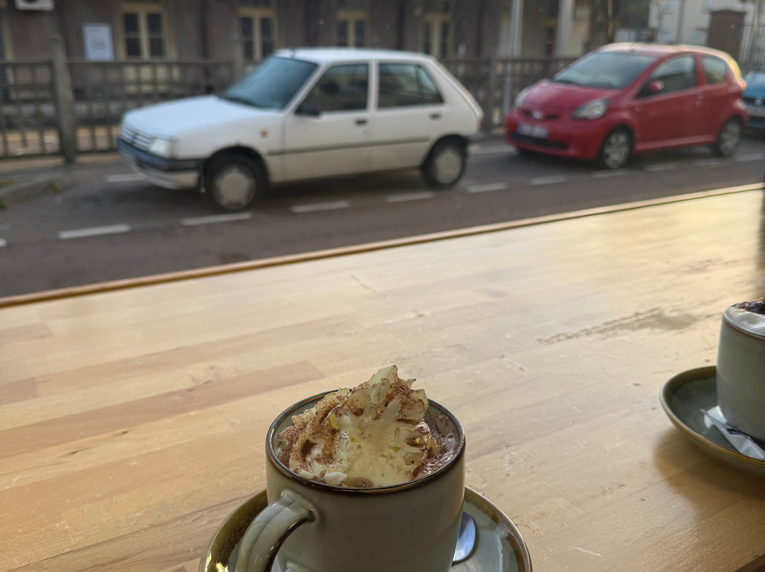 Leo's Cafe Vernon