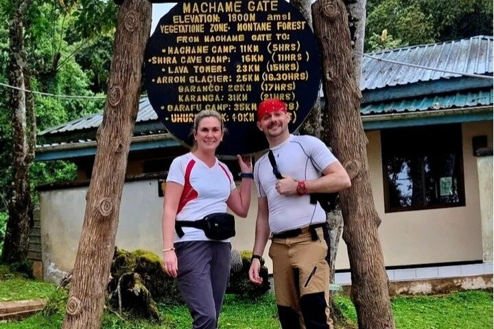 Climbing Mount Kilimanjaro with a 100% locals