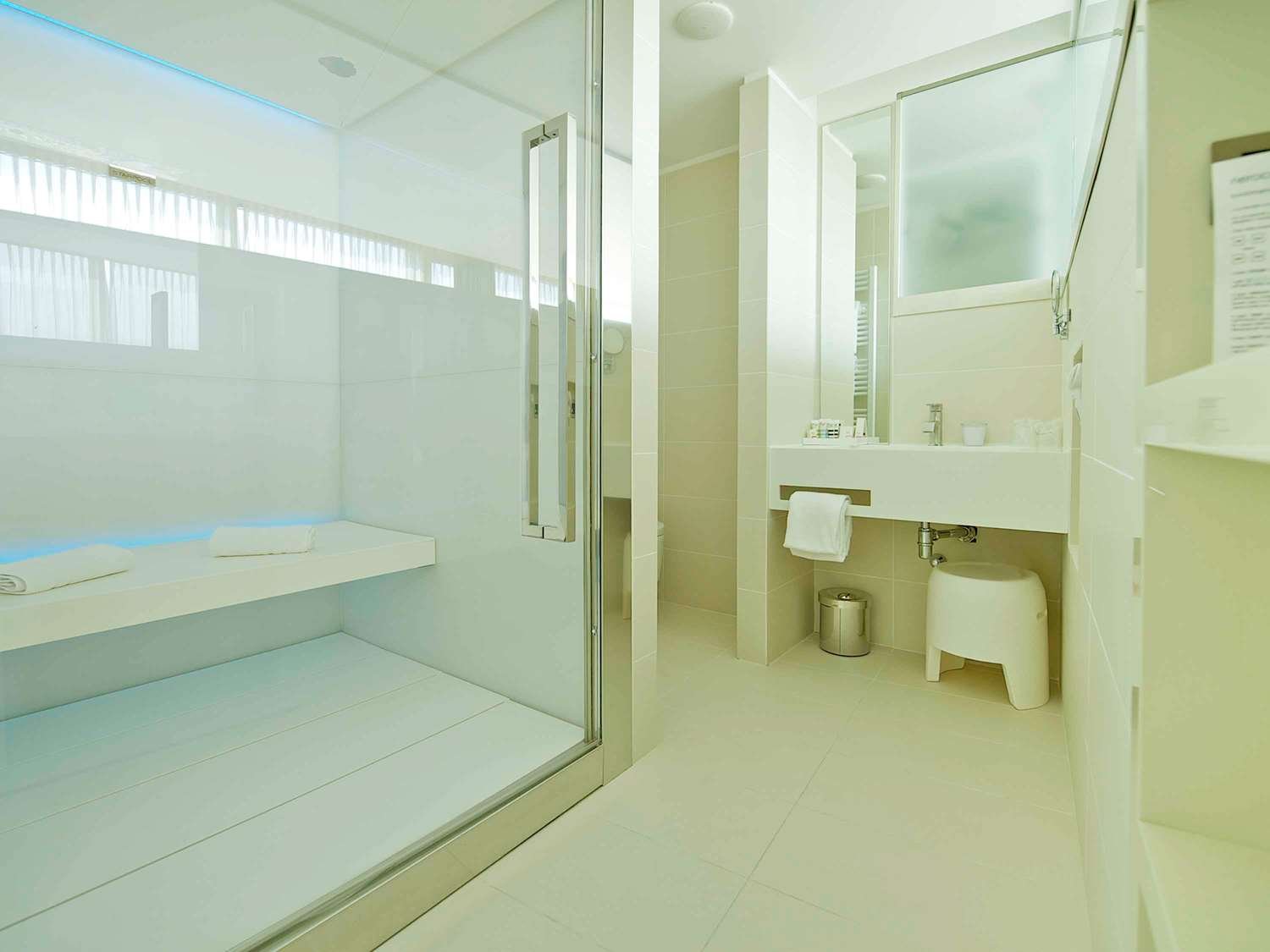 Mercure Nerocubo Rovereto-官方