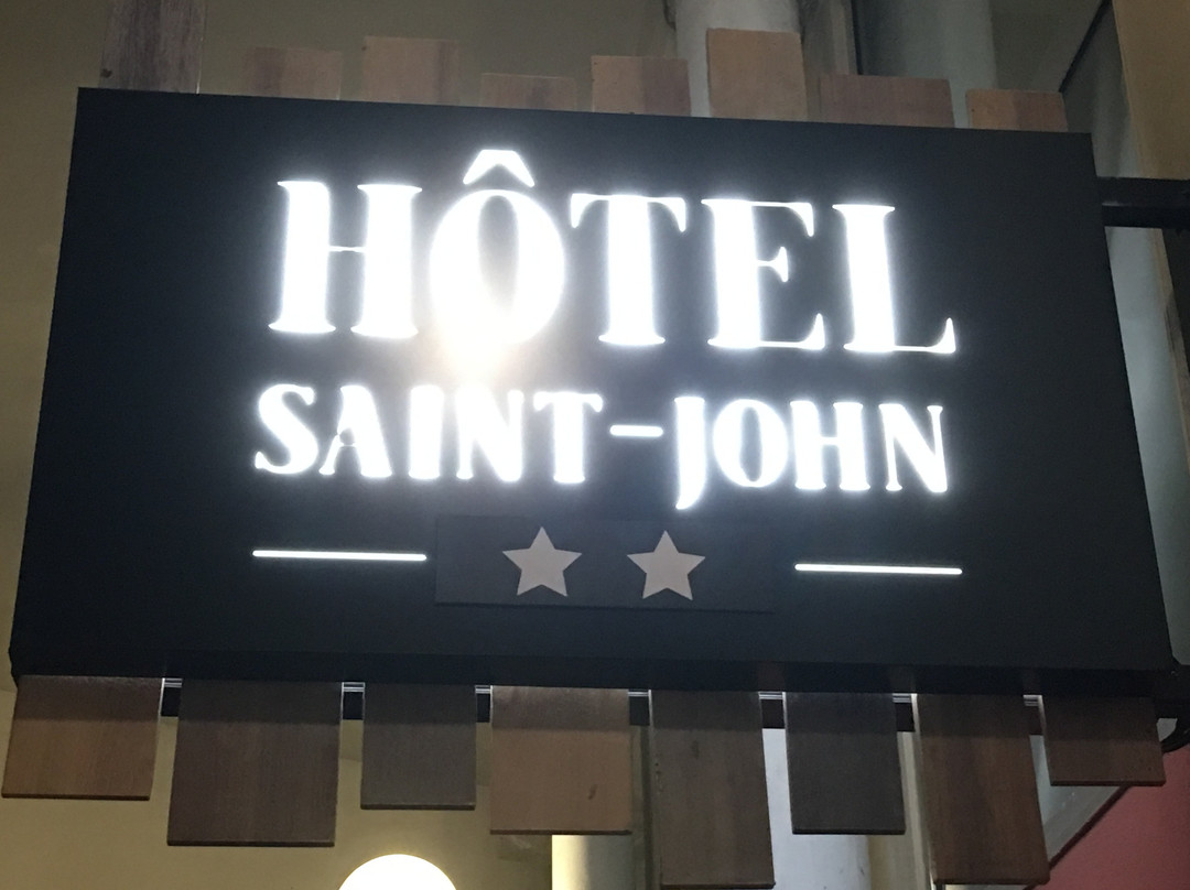 Hotel St John Perse