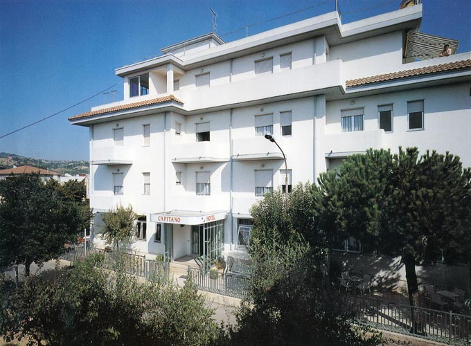 Tortoreto酒店住宿-Hotel Capitano