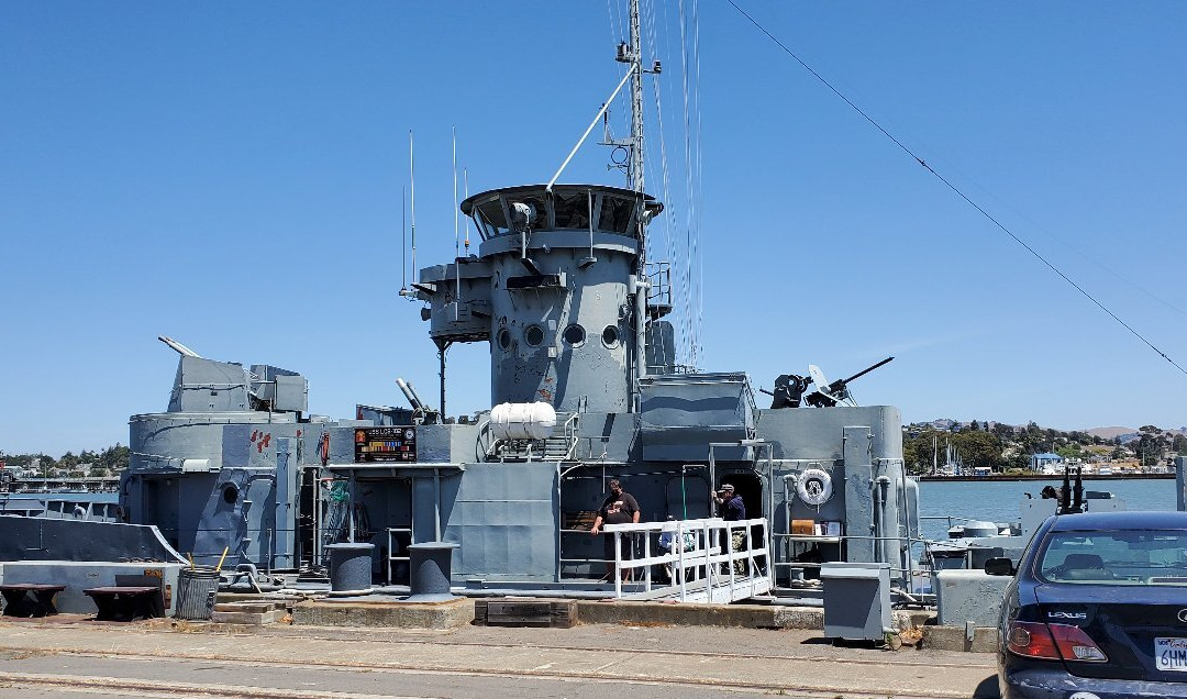 The Landing Craft Support Museum景点图片