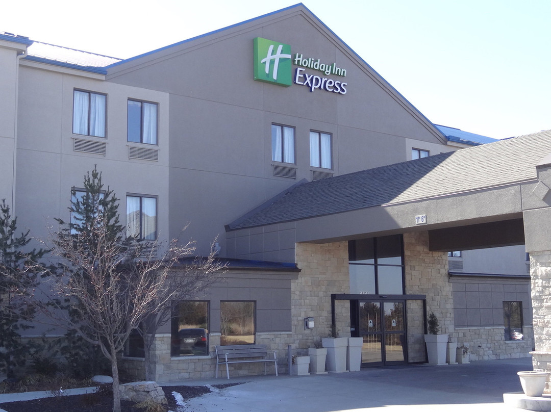 Holiday Inn Express Kansas City - Bonner Springs by IHG主图