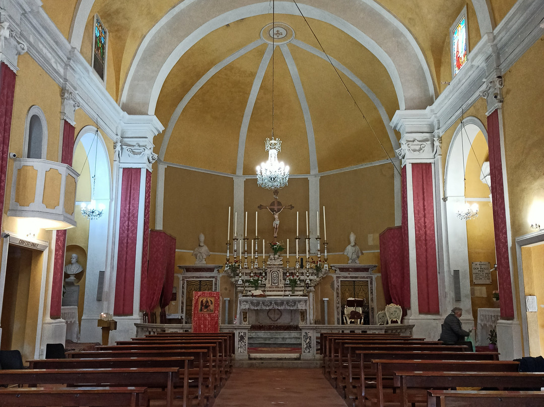 Chiesa di San Pietro Apostolo-Giglio Castello必去景点