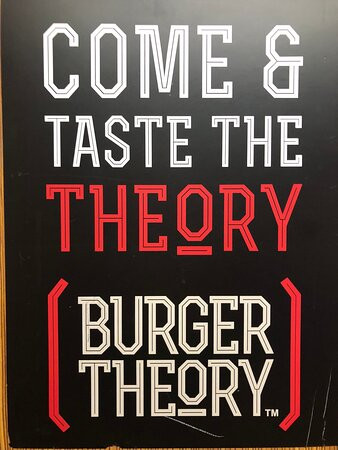 Holiday Inn & Suites Calgary Airport North By IHG主图