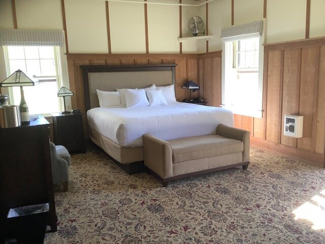 冰河群酒店主图