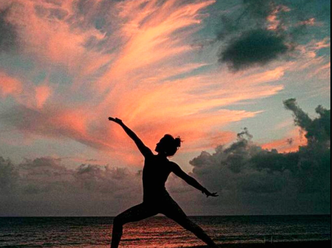 Douville旅游景点-Flora Yoga