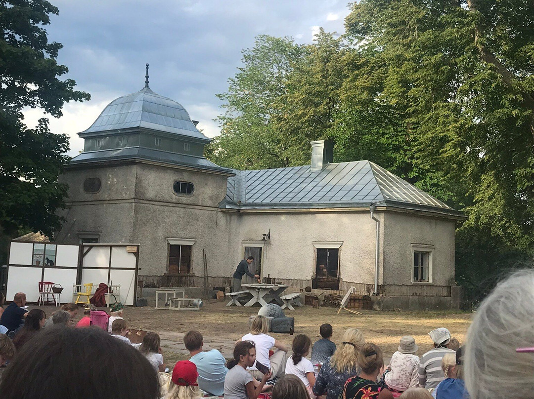 Gustafsviks Herrgardspark-Kristinehamn必去景点