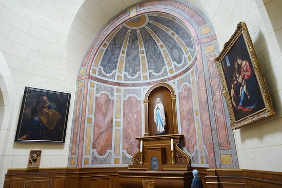 Eglise Saint-Louis de Fontainebleau景点图片