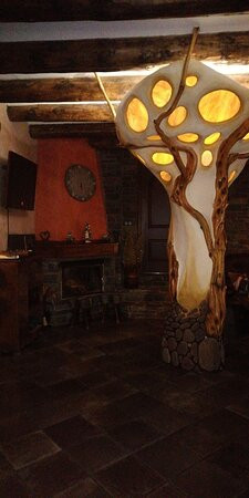 弗洛德内乌酒店主图