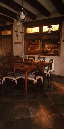 弗洛德内乌酒店主图