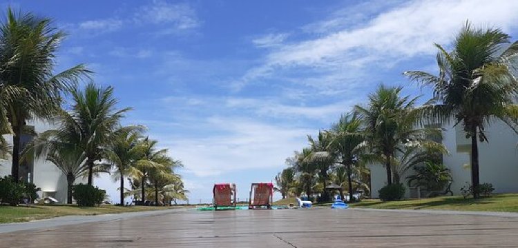 B Blue Beachouses-官方