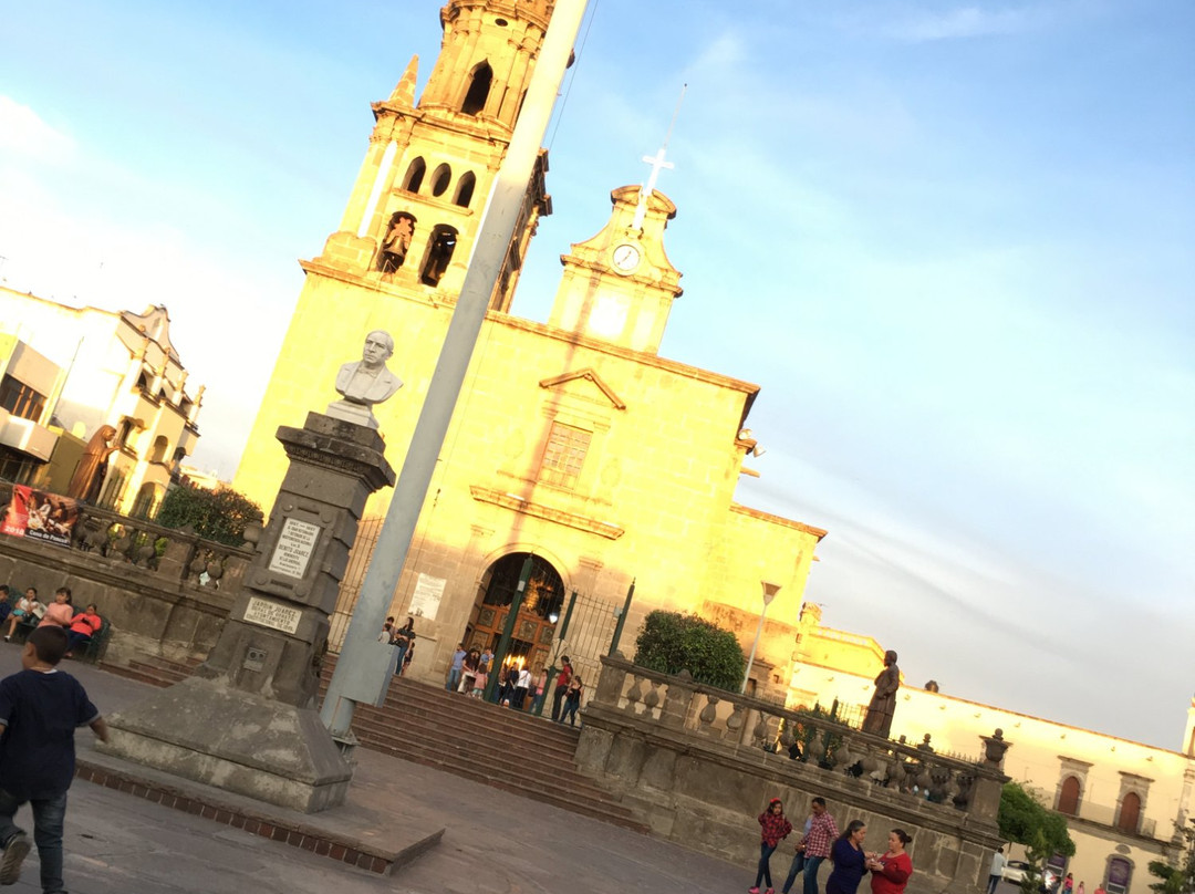 Parroquia de Nuestra Senora del Rosario景点图片