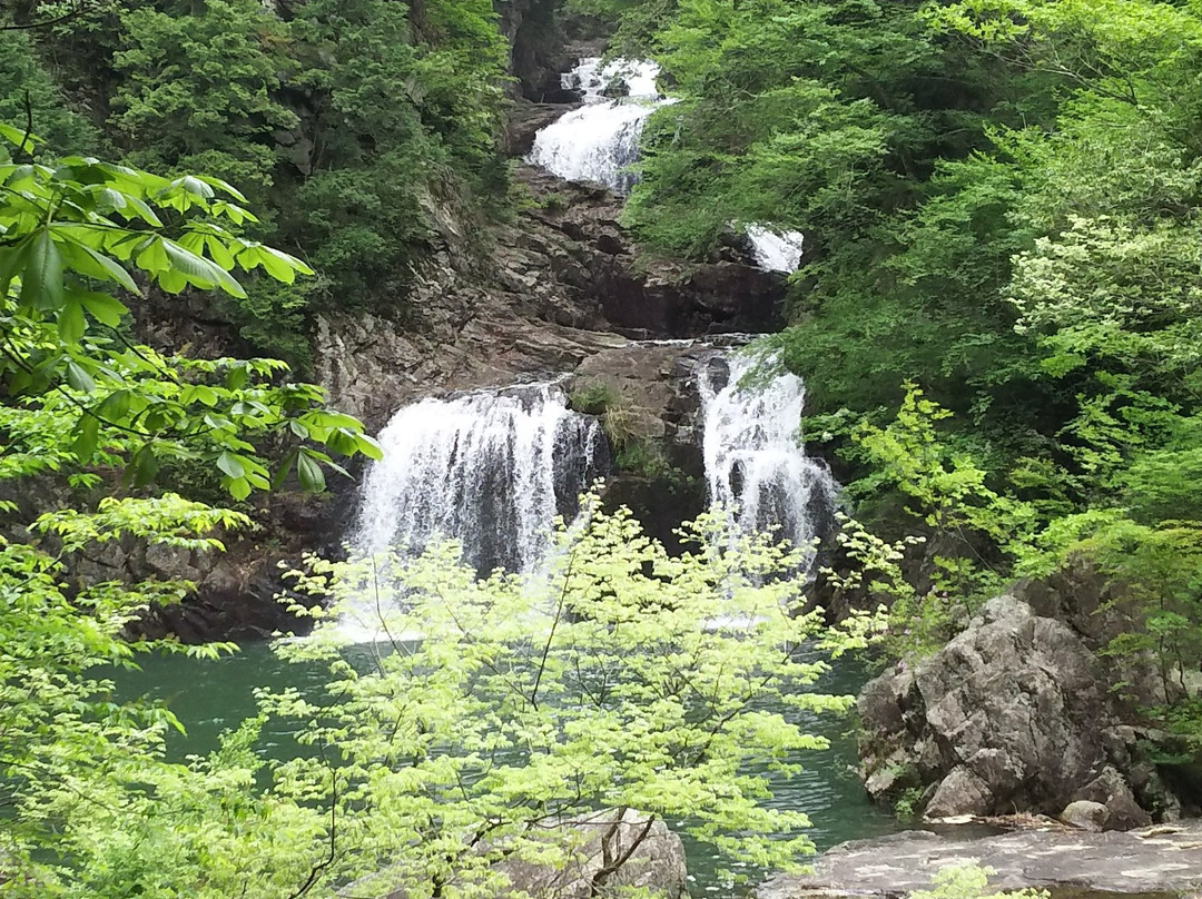 Lake Hijiri景点图片
