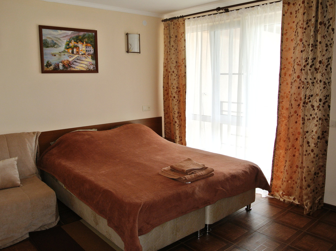 Dom Otdykha Kuban酒店住宿-Guest House Shokolad