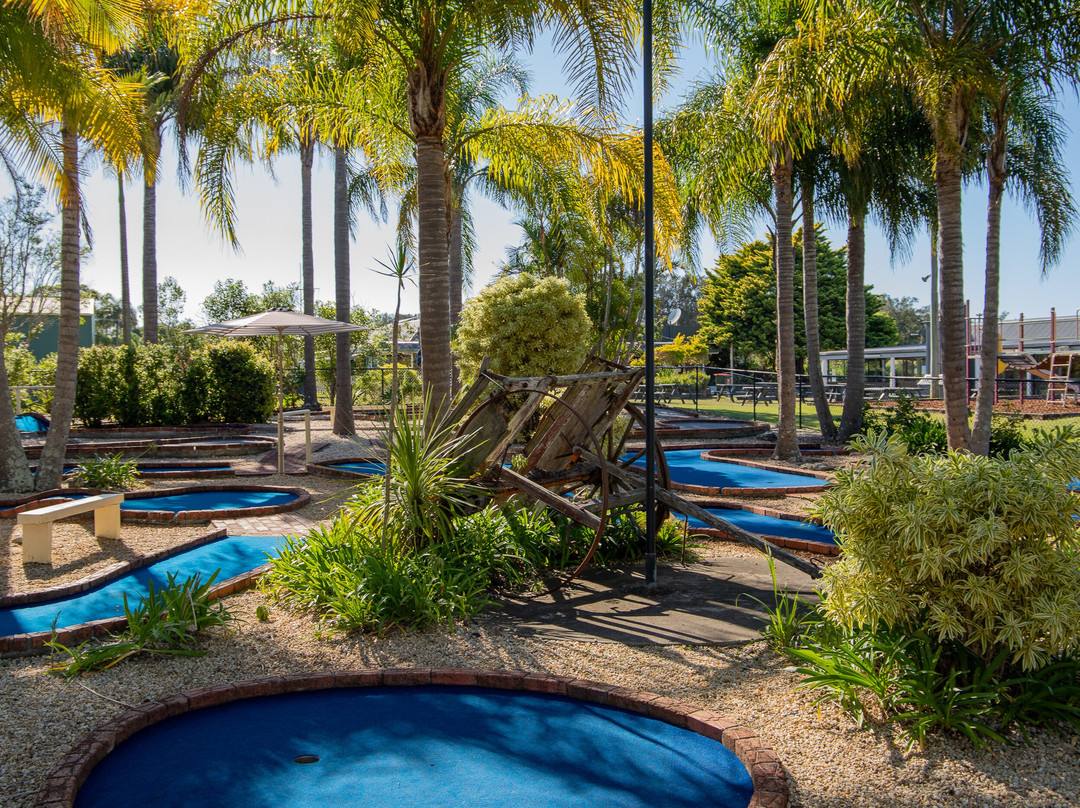 Hydro Golf and Putt Putt-麦克夸利港必去景点