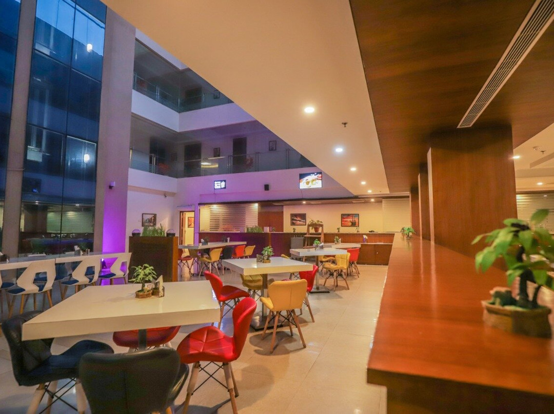 Krishna Valley Resort Vrindavan主图