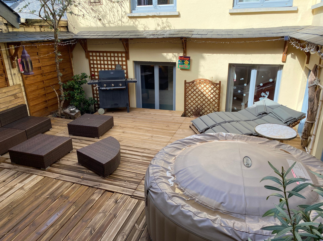 Le Patio de Luchon主图