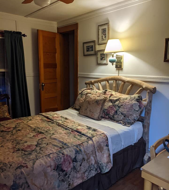 The Hotel Eastin主图