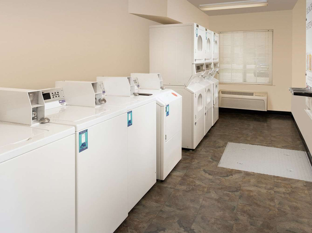 WoodSpring Suites Junction City主图