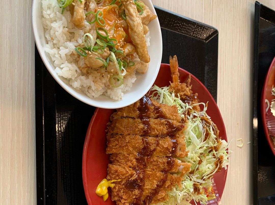 かつや 新潟白根店主图