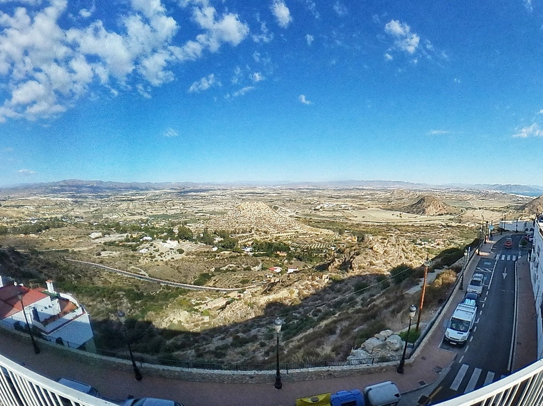 Mirador De La Plaza Nueva景点图片