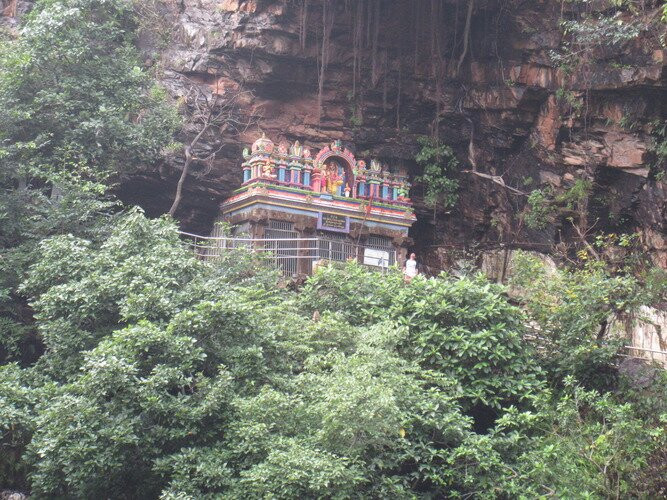 Jwala Narasimha Swami Temple景点图片