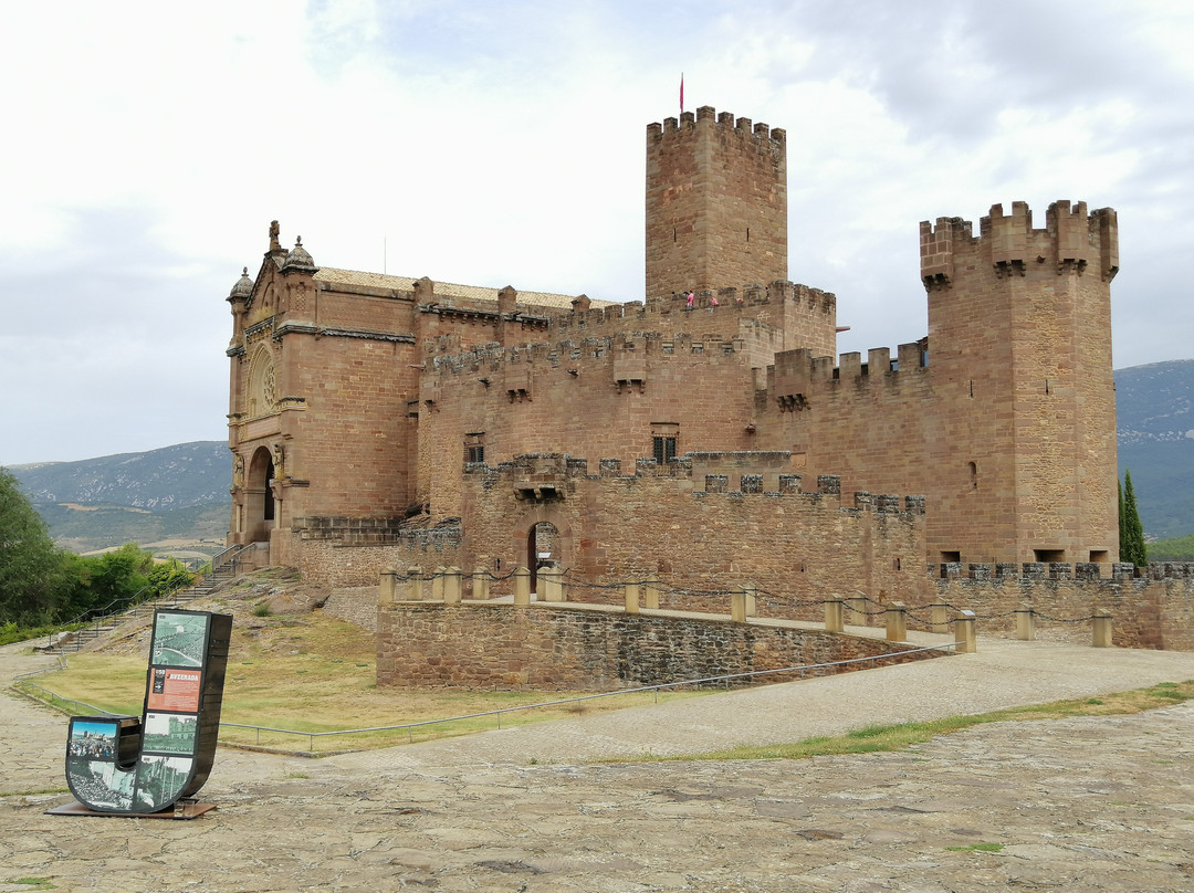 Castillo De Xavier景点图片