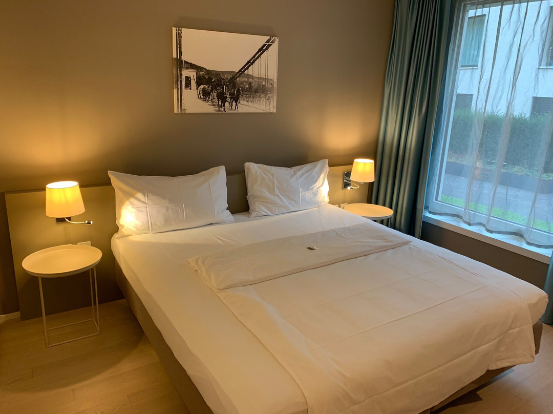 Hotel Kettenbruecke主图