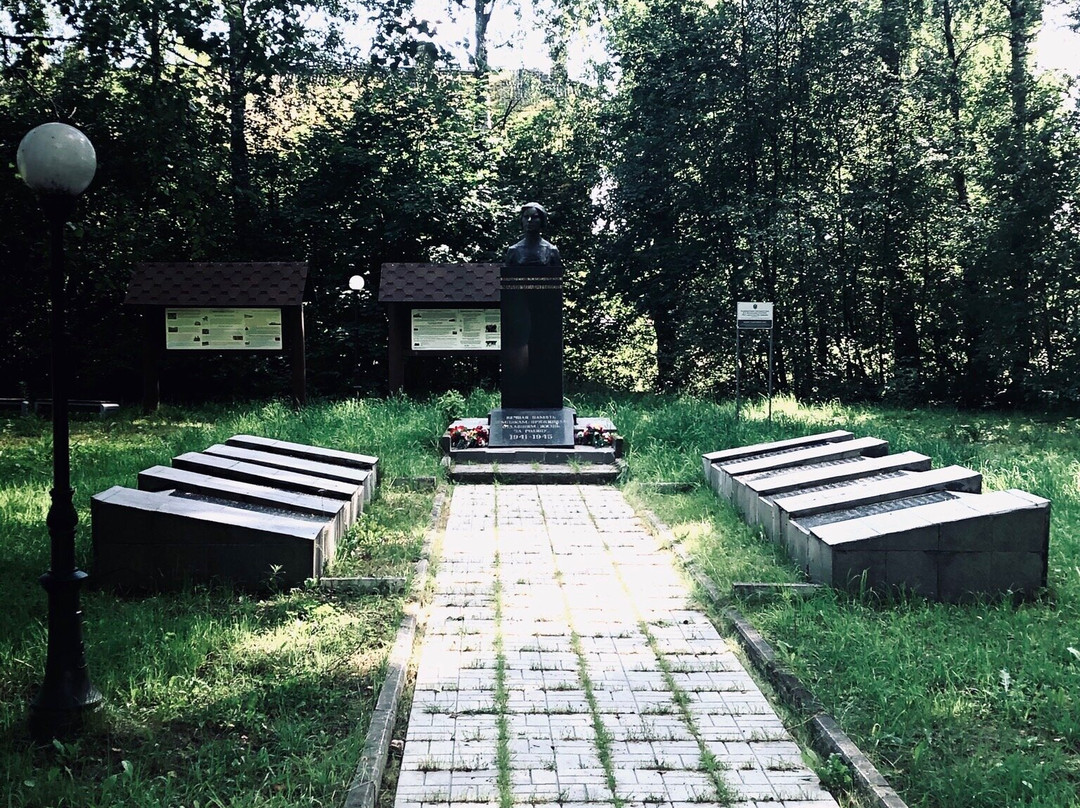 The Monument of M.V. Melentyeva景点图片