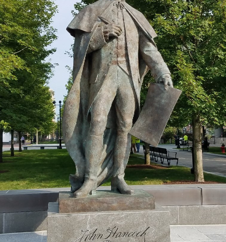 Hancock Cemetery-昆西必去景点