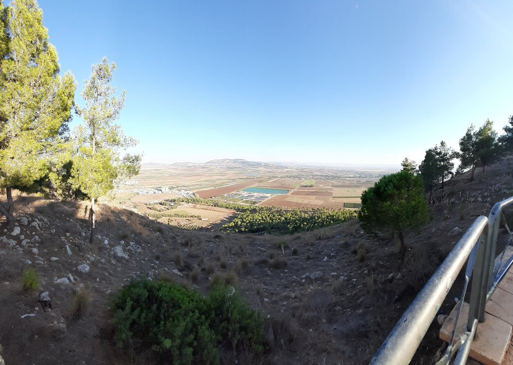 Mt. of Precipice Lookout Point-拿撒勒必去景点