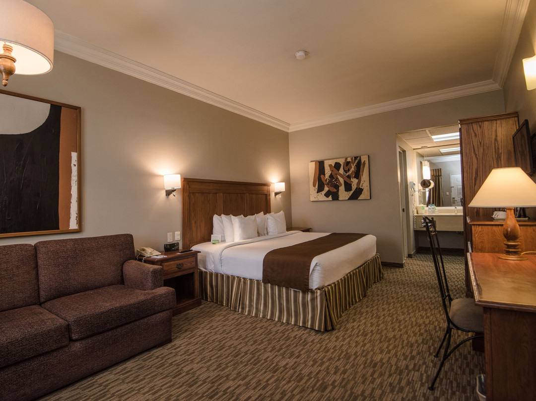 Hotel Fresno Galerias主图