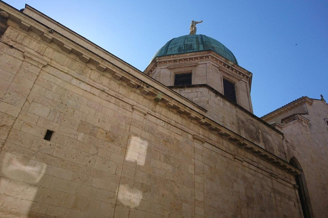 Cathedrale Sainte-Anne景点图片