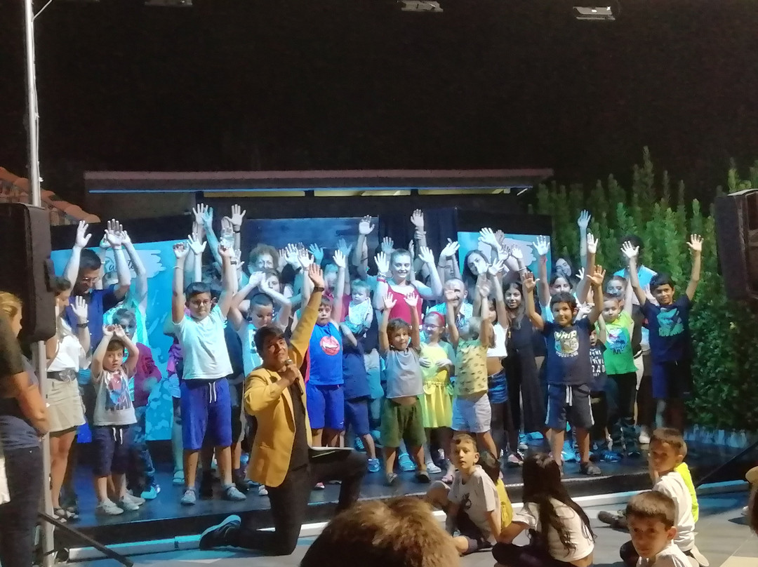 Sea Garden Club主图