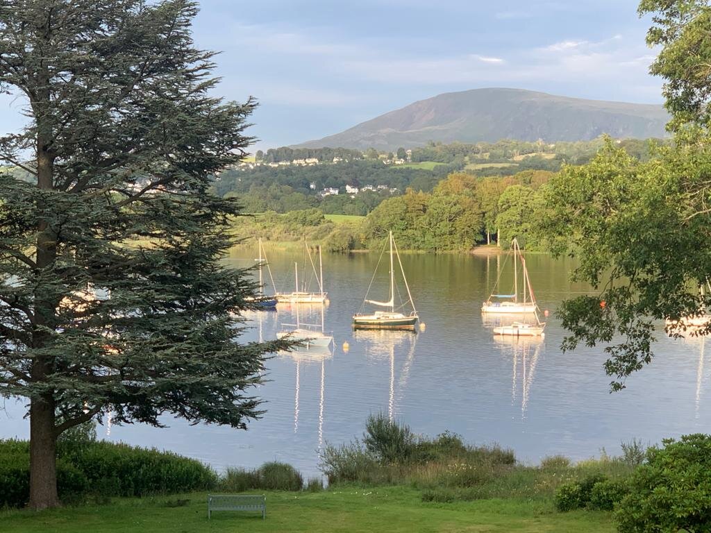 Derwent Bank-官方